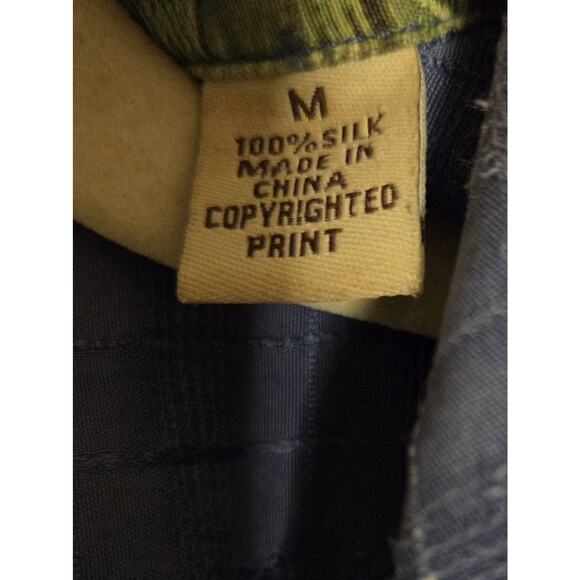 Tommy Bahama Hawaiian Shirt Mens M 100% Silk Blue Floral Palm Leaves Casual - Picture 3 of 8